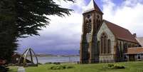 A igreja anglicana é um dos pontos turísticos da capital Port Stanley  Foto: Christian Wilkinson/Shutterstock