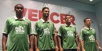Fluminense lança camisa toda verde no Rio de Janeiro  Foto: Twitter / Reprodução
