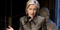 Hillary Clinton durante evento em universidade Georgetown, em Washington, em 22 de abril  Foto: Gary Cameron / Reuters
