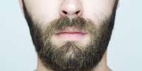 Especialistas divergem se as bactérias presentes na barba podem fazer mal para a saúde  Foto: iStock