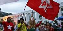 Apoiadores do PT durante campanha presidencial de 2014 no Rio de Janeiro. 26/10/2014  Foto: Pilar Olivares / Reuters