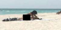 Elissa Álvarez e José Caballero foram flagrados fazendo sexo em uma praia na Flórida  Foto: Twitter / Reprodução