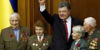 Poroshenko durante sessão no Parlamento para marcar aniversário do fim da 2ª Guerra em Kiev.  Foto: Valentyn Ogirenko / Reuters