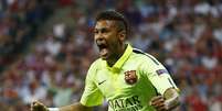 Neymar, do Barcelona, comemora gol contra o Bayern de Munique na semifinal da Liga dos Campe&otilde;es, na Allianz Arena, em Munique, na Alemanha, nesta ter&ccedil;a-feira. 12/05/2015  Foto: Kai Pfaffenbach / Reuters