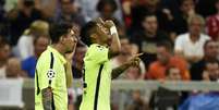 Neymar marcou duas vezes no primeiro tempo ap&oacute;s passes de Su&aacute;rez  Foto: Odd Andersen / AFP