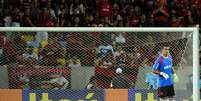 Diego Souza teve que jogar como goleiro em Flamengo x Sport  Foto: Dhavid Normando / Futura Press