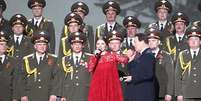 Namorada de Putin aparece mais ‘cheia’ e levanta suspeita de gravidez  Foto: Daily Mail / Reprodução