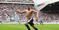 Com um gol e uma assistência, Jonás Gutiérrez foi decisivo na sobrevivência do Newcastle  Foto: Stu Forster / Getty Images 