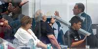 T&eacute;cnico ficou no camarote do presidente Modesto Roma Jr. e foi reeprendido  Foto: Miguel Schincariol / Gazeta Press