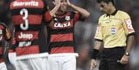 Flamengo se vê prejudicado por arbitragem em jogos do Brasileiro  Foto: Jorge Rodrigues/Agência Eleven / Gazeta Press
