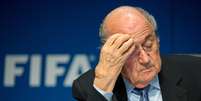 Blatter foi suspenso por 90 dias de suas funções na Fifa  Foto: Philipp Schmidli / Getty Images 