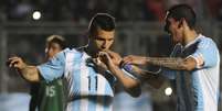 Aguero ajudou a Argentina com três gols  Foto: Marcos Garcia / AP