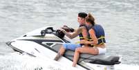 Justin Bieber e Hailey Baldwin curtem passeio juntos em Miami   Foto: The Grosby Group