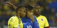 Neymar teve atuação apagada na partida contra a Colômbia  Foto: Ricardo Moraes / Reuters