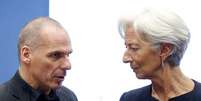 Ministro das Finanças da Grécia, Yanis Varoufakis, e diretora-gerente do FMI, Christine Lagarde  Foto: Francois Lenoir / Reuters