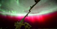 Astronauta Scott Kelly registra imagem de aurora sobre a Terra direta da Estação Espacial Internacional  Foto: Scott Kelly / Twitter / Reprodução
