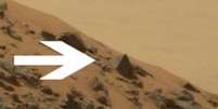 Vida inteligente? Robô Curiosity acha “pirâmide” em Marte  Foto: The Mirror / Reprodução