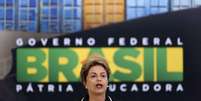 Presidente Dilma Rousseff discursa em cerimônia no Palácio do Planalto, em Brasília. 24/06/2015  Foto: Bruno Domingos / Reuters