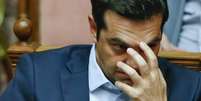 O premiê grego, Alexis Tsipras, disse que está disposto a conversar com credores  Foto: AFP