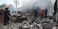 Acidente de avião militar na Indonésia deixou 141 mortos  Foto: Twitter