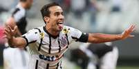 Jadson vive grande fase no Corinthians, artilheiro do time no Brasileirão e líder em assistências  Foto: Rodrigo Gazzanel / Futura Press