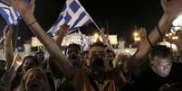 Gregos votaram "não" no referendo deste domingo  Foto: EPA/Yannis Kolesidis / EFE