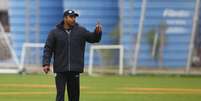 Técnico do Grêmio tem aproveitado jovens entre os profissionais  Foto: Lucas Uebel/Grêmio / Divulgação