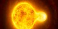 Uma das estrelas duplas é o que a astronomia conhece como "binária de contato"  Foto: BBC News Brasil