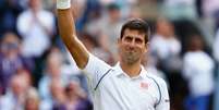 Djokovic vence e chega à semi em Wimbledon  Foto: Julian Finney / Getty Images