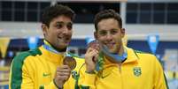 Thiago Simon conquistou o ouro dos 200 m peito; Thiago Pereira ficou com o bronze  Foto: Satiro Sodré/SS Press / Divulgação