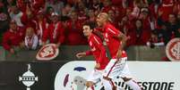 Valdivia fez o segundo gol do Inter  Foto: Lucas Uebel / Getty Images 