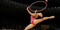 Atletas da ginástica rítmica se apresentaram nesta sexta-feira no Toronto Coliseum nos Jogos Pan-Americanos 2015. As brasileiras Natália Gaudio e Angélica Kvieczynski competiram na prova individual  Foto: Osmar Portilho / Terra