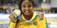 Etiene Medeiros conquistou o ouro dos 100 m costas  Foto: Satiro Sodré/SS Press / Divulgação