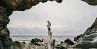 Governo da Ilha de Man contratou o artista para chamar atenção para belos pontos locais  Foto: Mikael Buck