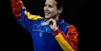 Alejandra Benítez recebe medalha de ouro  Foto: Eduardo Palacio / Terra