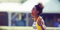 Nubia trocou o handebol pelo salto triplo aos 15 anos de idade  Foto: Facebook / Reprodu&ccedil;&atilde;o