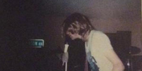 Kurt Cobain durante primeira apresentação do Nirvana, em 1987, em Washington, Estados Unidos  Foto: @Maggie Poukkula / Twitter