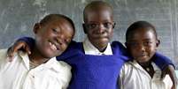 Três crianças chamadas Barack Obama que estudam na escola primária Senador Obama, em Kogelo, Quênia  Foto: Divulgação/BBC Brasil