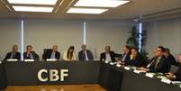 Presidentes de clubes da Série B se reuniram na CBF  Foto: CBF / Divulgação