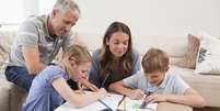 De acordo com o Terce, frequentar a pré-escola desde os 4 anos melhora o desempenho dos alunos  Foto: iStock