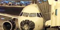 Chuva de granizo destruíram janelas e o bico do Airbus A320 da Delta Airlines nos Estados Unidos.  Foto: efe