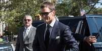Tom Brady exibe aliança de casamento, após rumores de separação  Foto: Getty Images