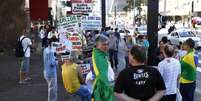 Protesto contra a presidente Dilma e o governo do PT organizado pelos movimentos Brasil Livre, Vem Pra Rua e Revoltados ON LINE, neste domingo (16)  Foto: Vilmar Bannach / Futura Press