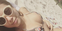 Anitta posta foto de biquíni e exibe boa forma em praia do Rio de Janeiro, nesta segunda-feira (17)  Foto: @Anitta / Instagram/Reprodução