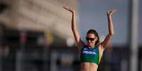 Com um salto, Fabiana Murer se classifica para a final do Mundial de Pequim  Foto: Divulgação