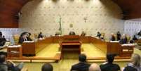 Plenário do STF em julgamento sobre porte de drogas para consumo pessoal, em 20 de agosto; sessão é retomada nesta quarta-feira  Foto: Divulgação/BBC Brasil