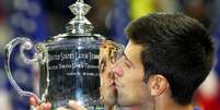 Campeão também em 2011, Novak Djokovic levantou o troféu do US Open pela segunda vez na carreira  Foto: Getty Images