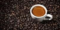 Experimentos mostraram que a cafeína tem a capacidade de alterar os relógios químicos que atuam em toda célula do corpo  Foto: iStock