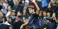 Federer se despede precocemente do Masters 1000 de Xangai  Foto: Lintao Zhang / Getty Images