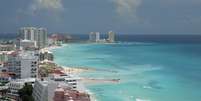 Vista aérea da praia de Cancún  Foto: iStock